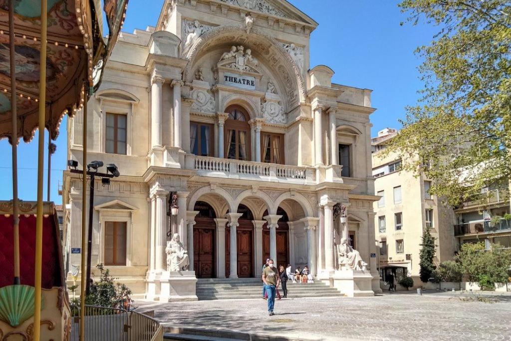 Appartement 3 Min A Pied Du Centre D'Uzes Parking Piscine 外观 照片