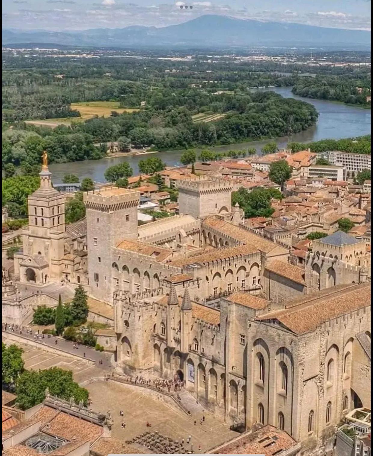 Appartement 3 Min A Pied Du Centre D'Uzes Parking Piscine 外观 照片
